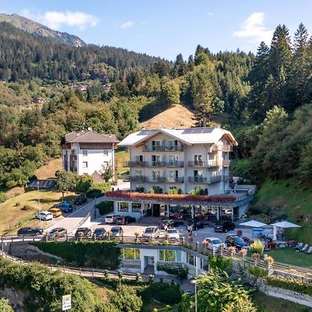 Hotel Fontanella Molveno Exteriér fotografie